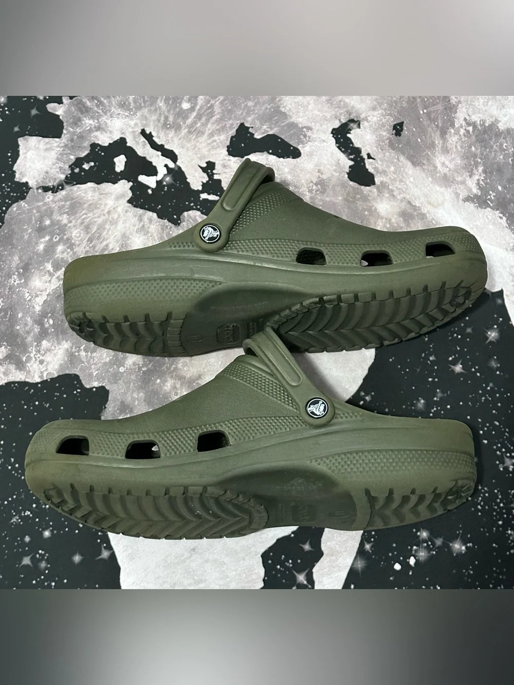 Crocs Army Green Colorway Mens Clogs Size 11